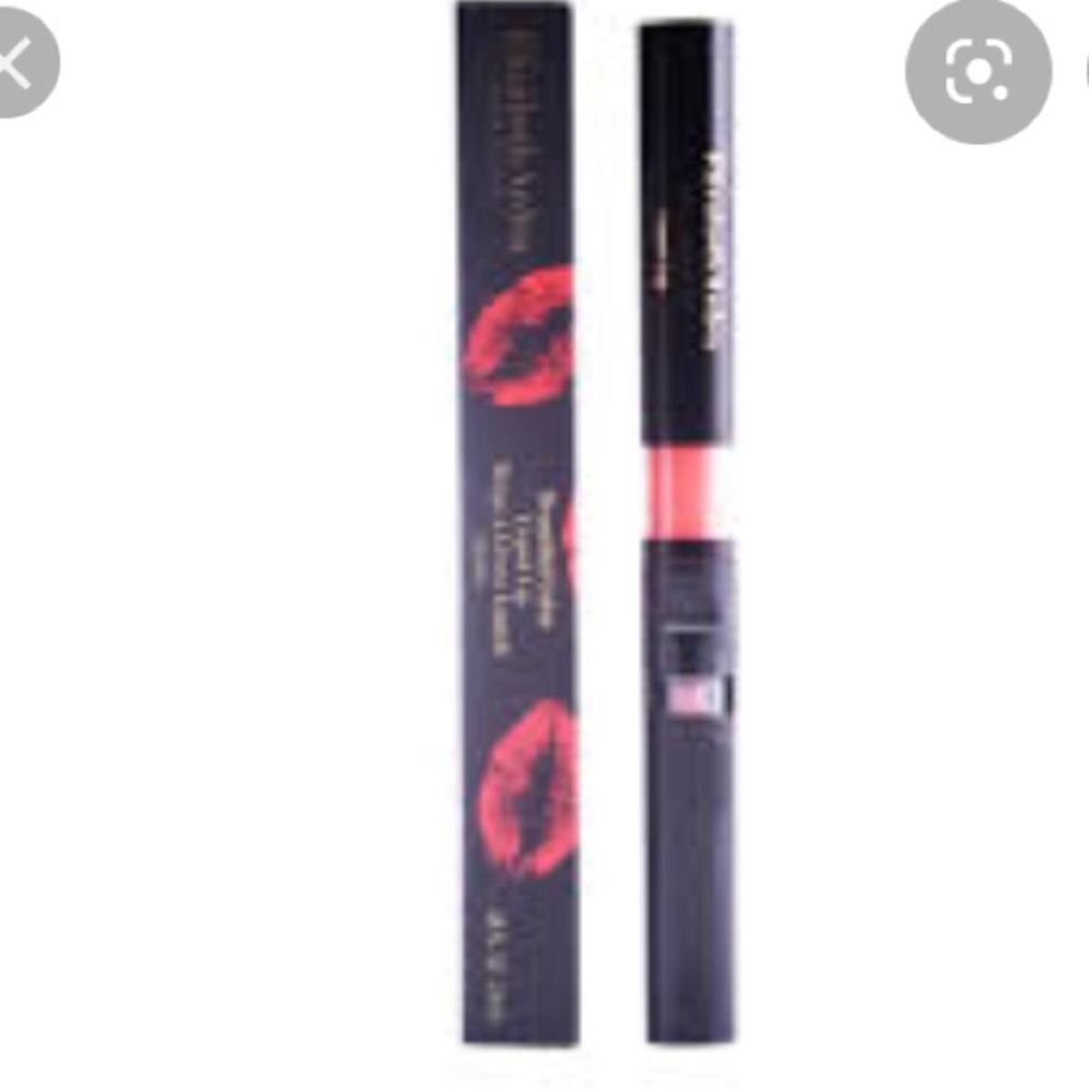 NWT Elizabeth Arden Liquid Lip “cheeky”